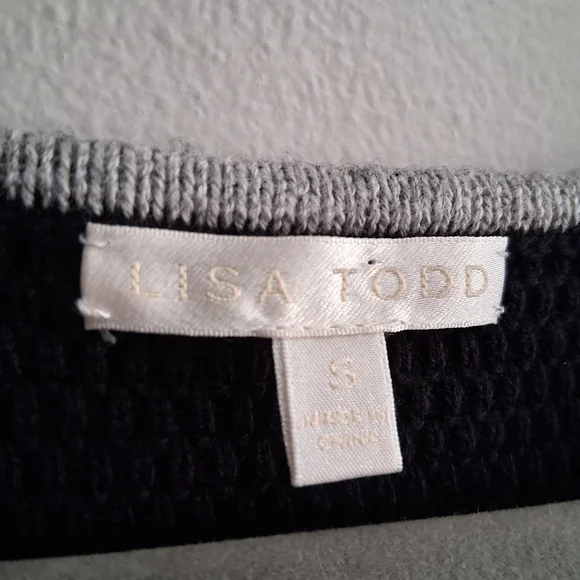 Lisa Todd Long Sleeve Assymetric Sweater Dress Chunky Knit Pocket Size Small - Picture 4 of 7